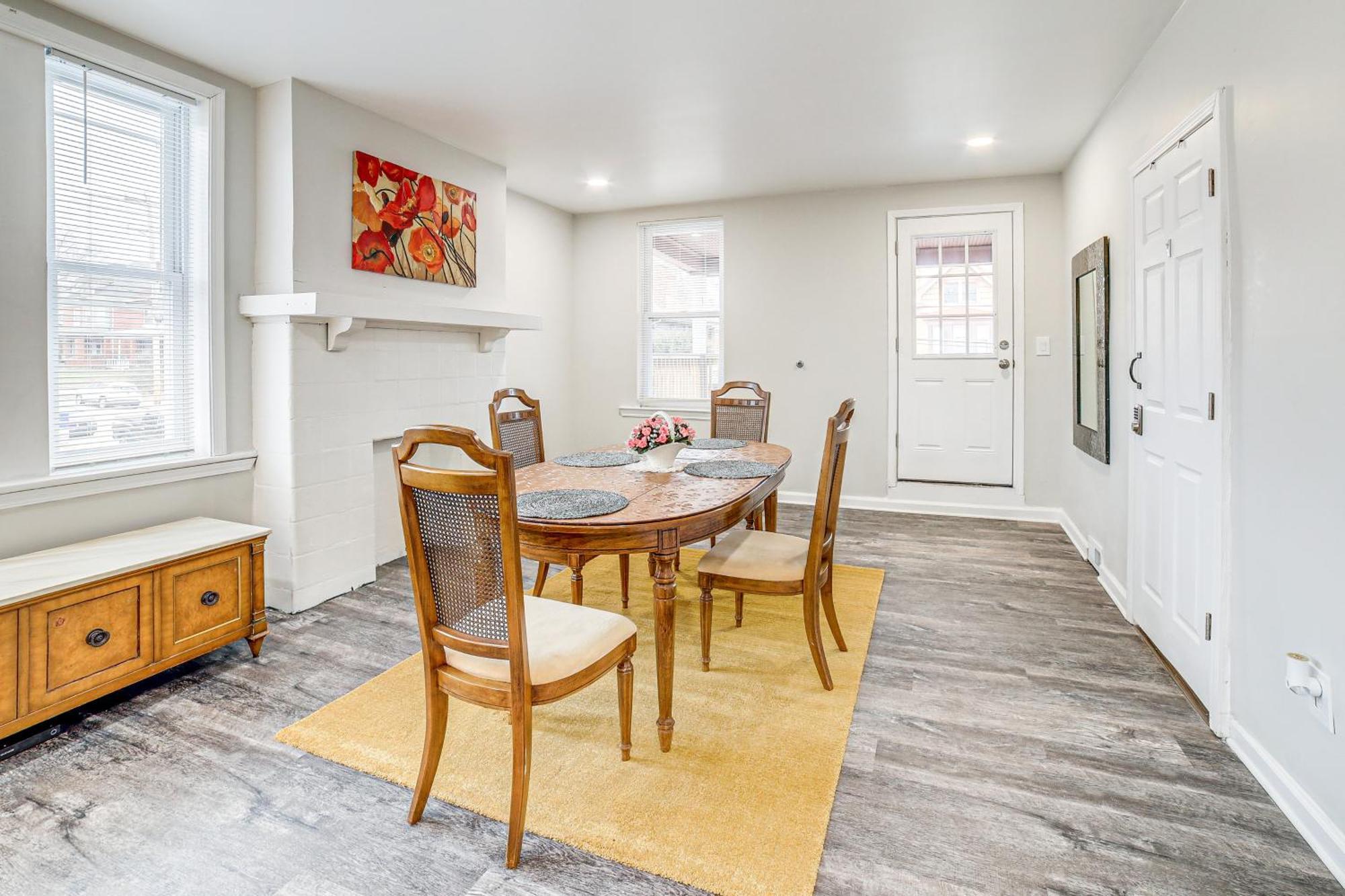 Apartamento Lovely About 5 Mi To Downtown! *
