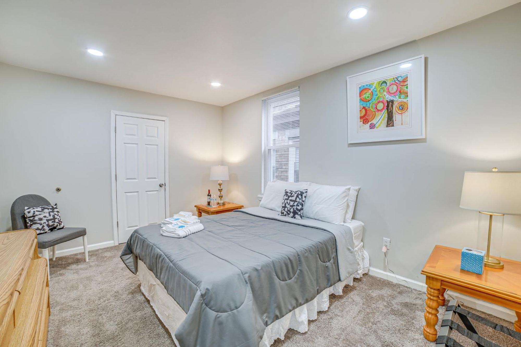 Apartamento Lovely About 5 Mi To Downtown!